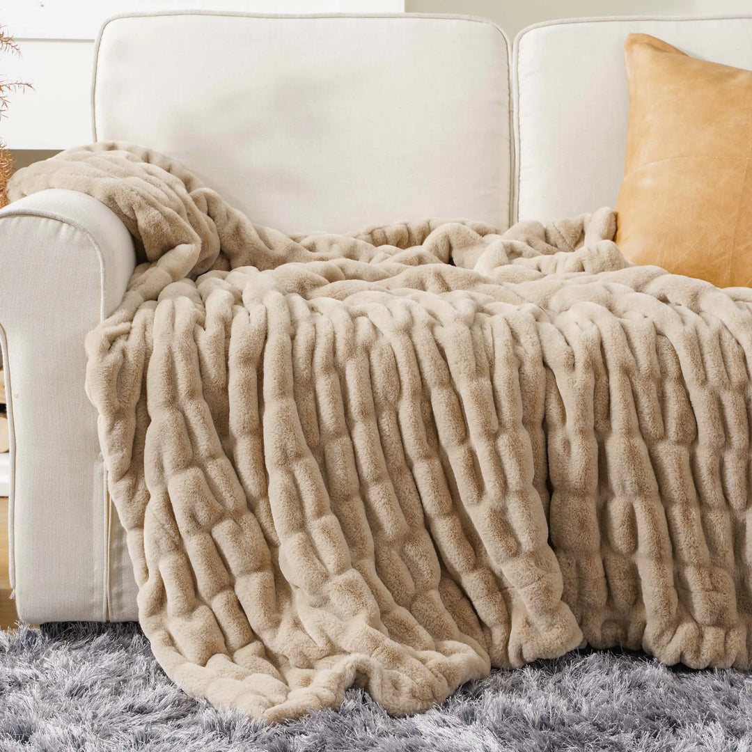 Snuggle Throw Blanket